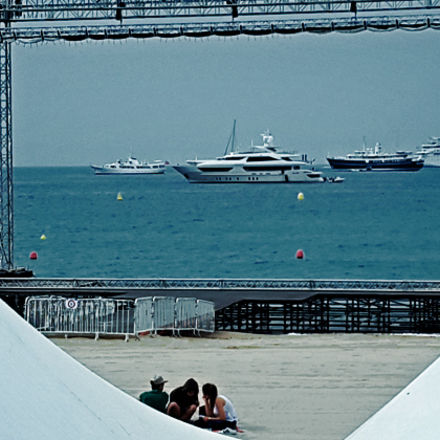 ALTE BEKANNTE AN DER CROISETTE