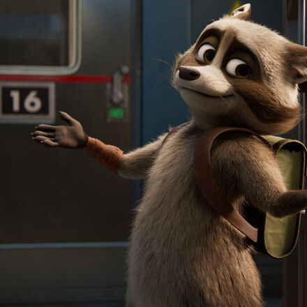 MFA ERWIRBT "PETS ON A TRAIN"